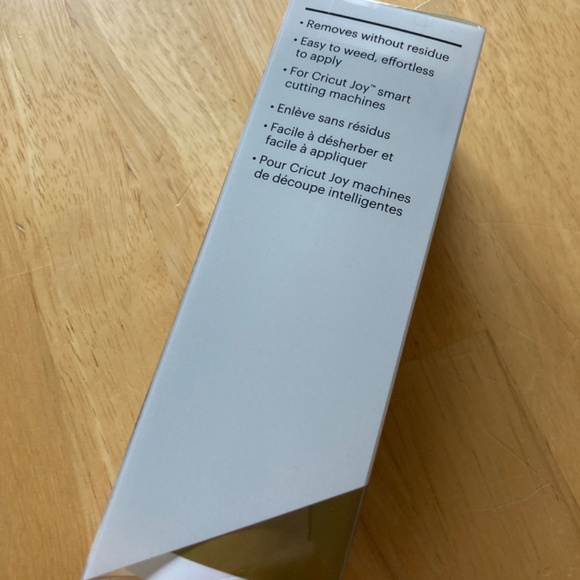 New Cricut Joy Smart Vinyl Matte Gold Removable 5.5” x 48” 1 Roll - Picture 4 of 4